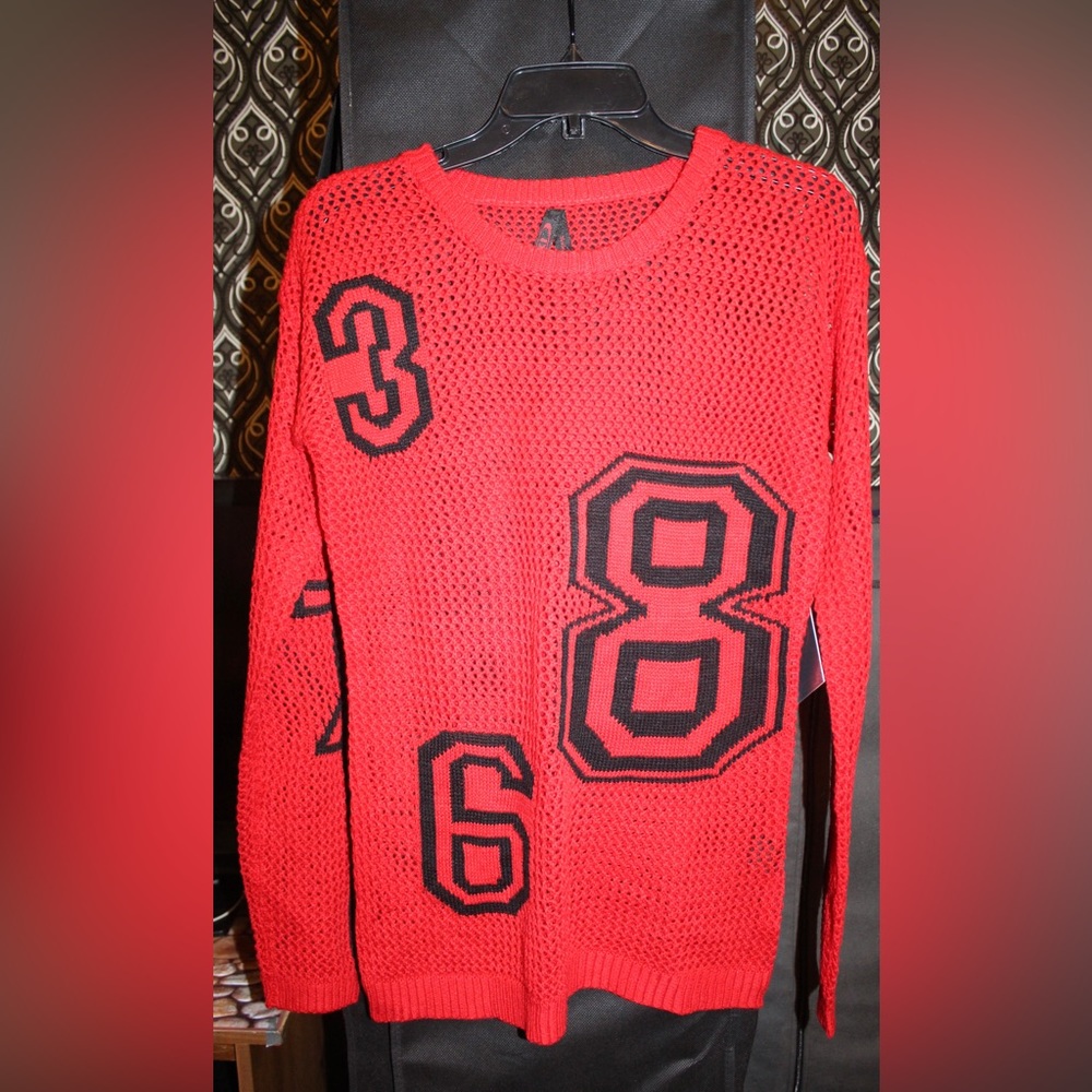 Number Sweater - Picture 3 of 7